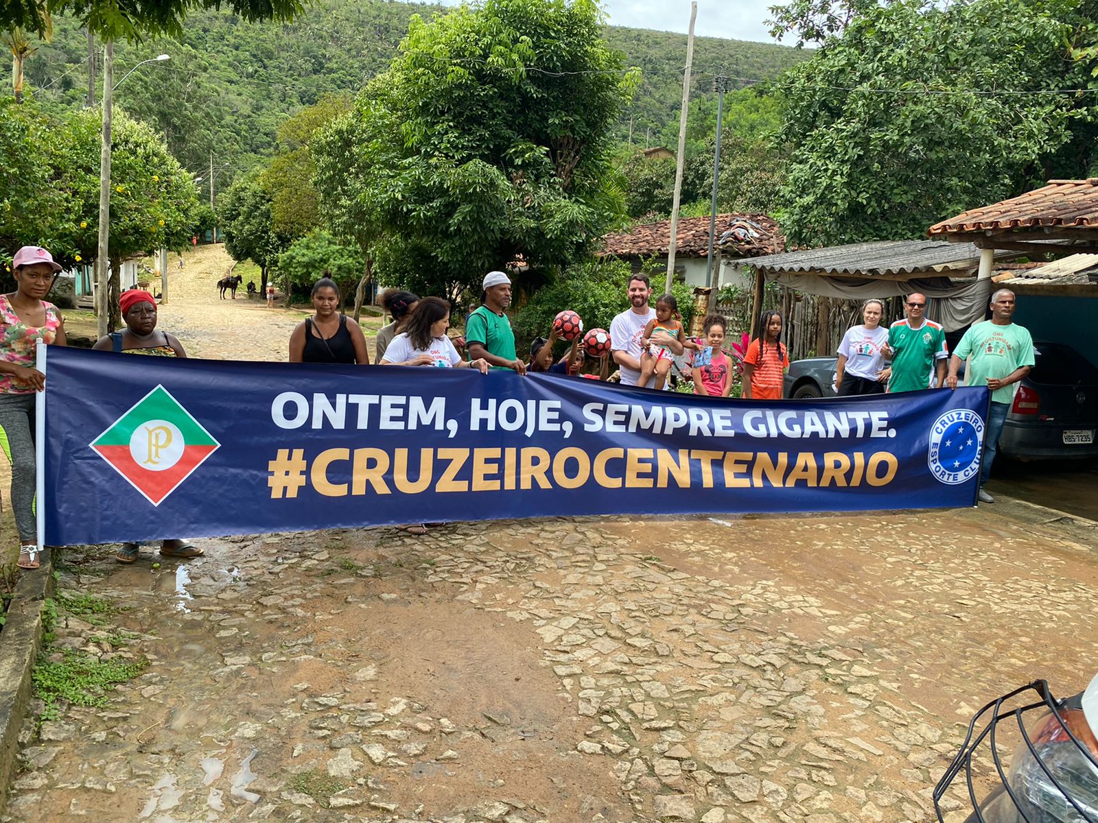 Missão Jequitinhonha, com Ipita, Cruzeiro e apoiadores, leva solidariedade à região castigada pelas chuvas